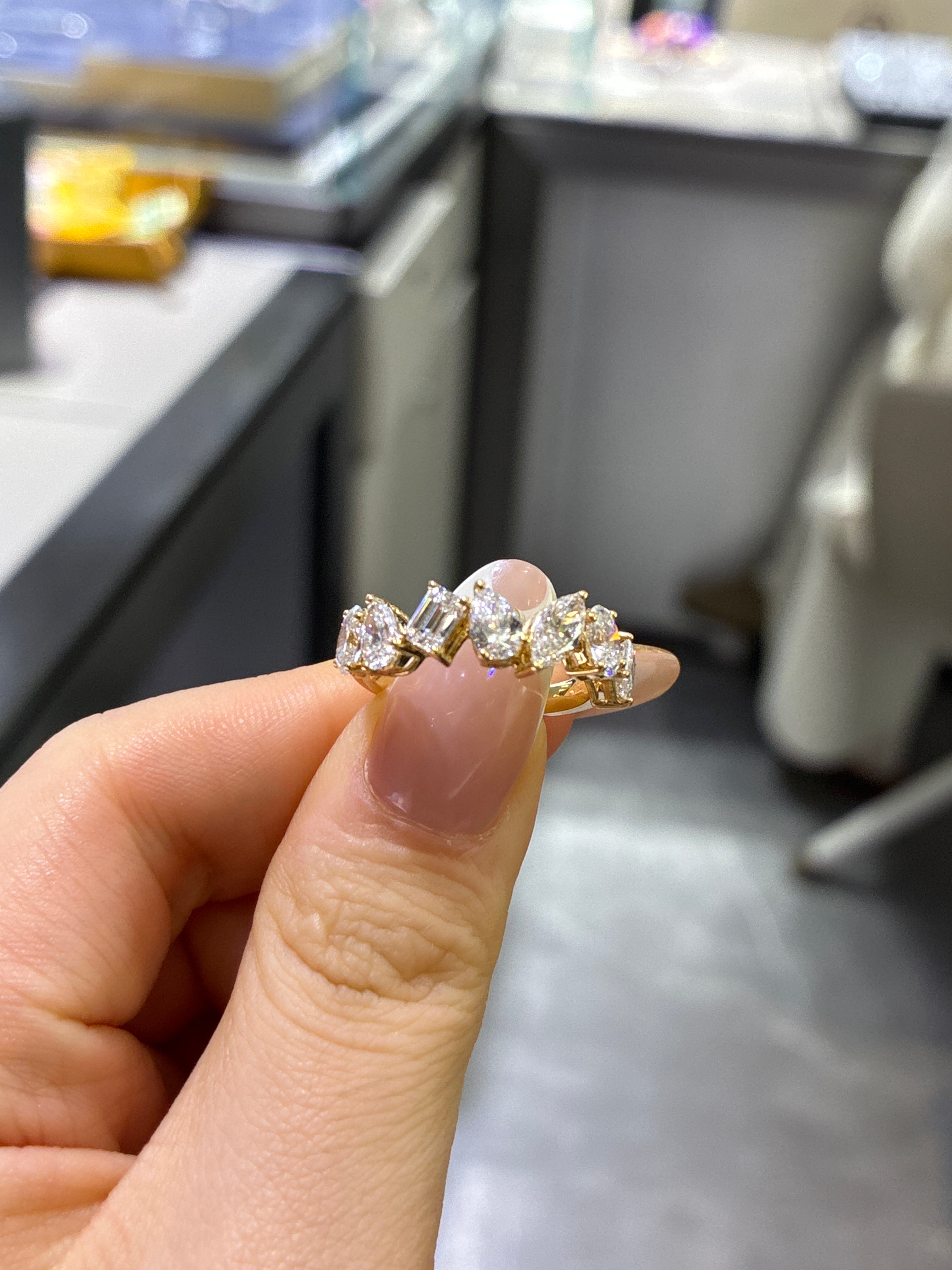 For pa platinum Mix band DE/VS vvs total 2.224ct