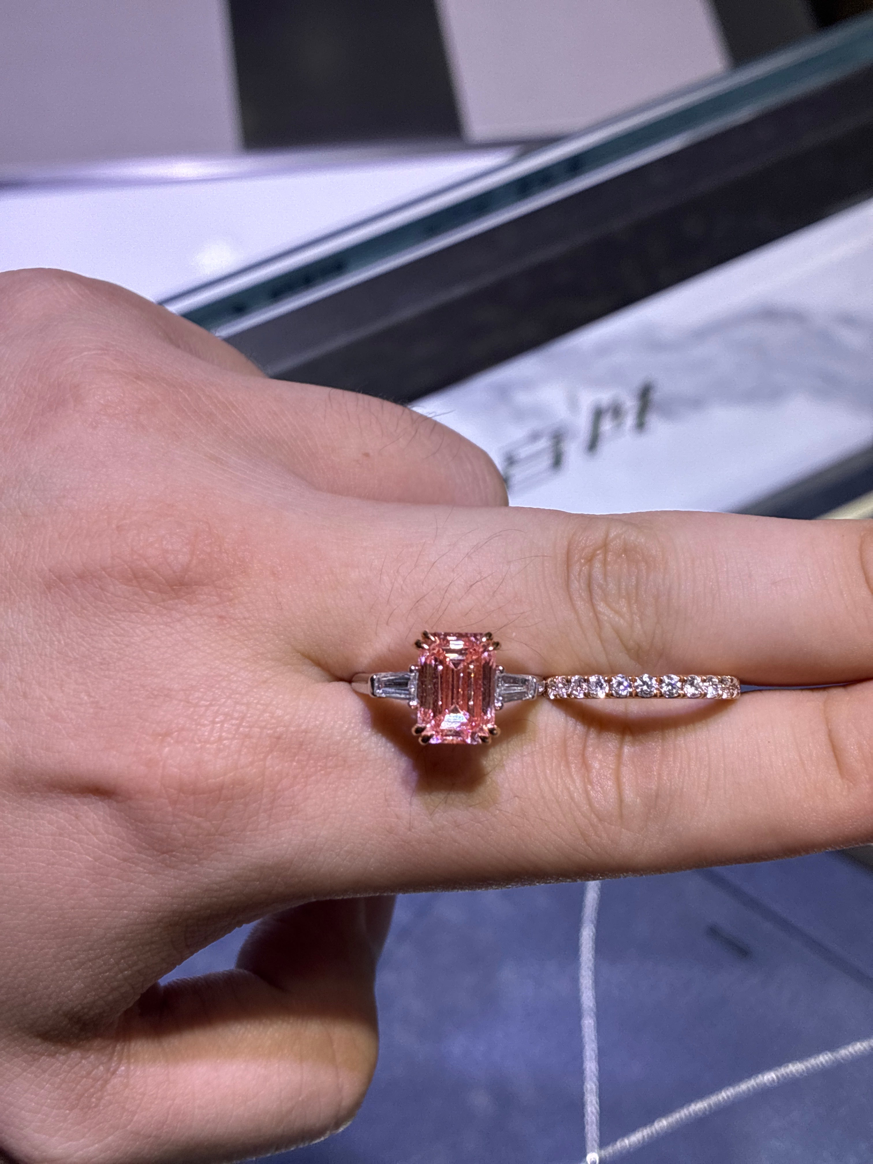 Deposit for J3NN J3NN, a set ,main stone 4.08ct pink VS1 14k white gold side stone 0.42ct and pave band 0.543ct 14k white gold