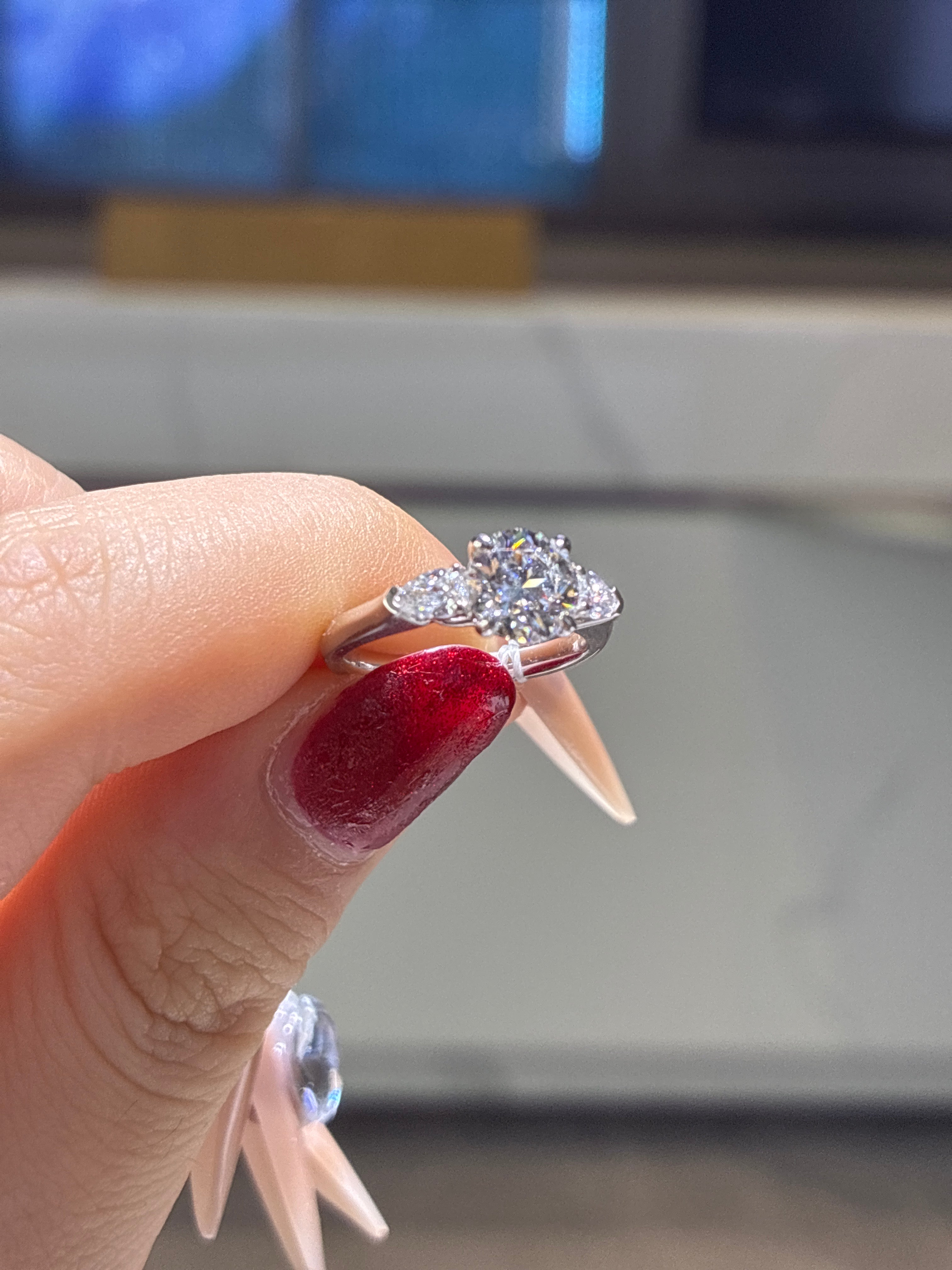 For Kari platinum Three stone ring total 1.32ct customize
