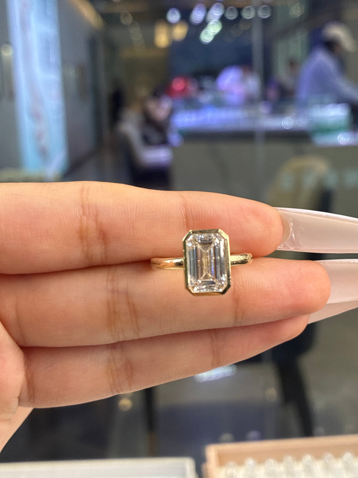 Lock price deposit for Marisa 14k rose+yellow gold, tulips prongs, 2.5ct F/VVS2 emerald bezel setting, size 8.75