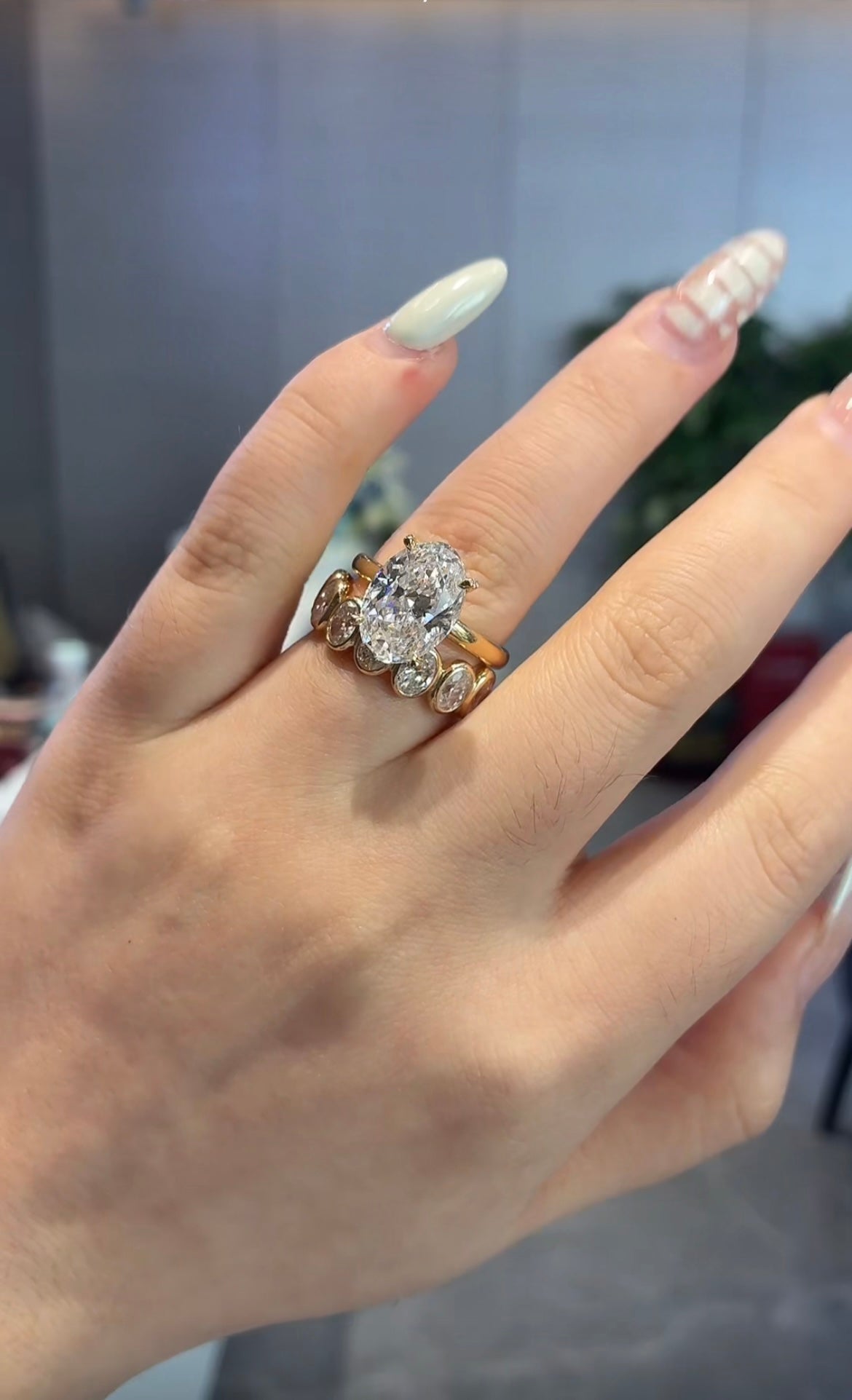 For Brit Adam’s, Deposit Bridal 18k yellow gold Set(6ct Oval Engagement ring + bezel Band)