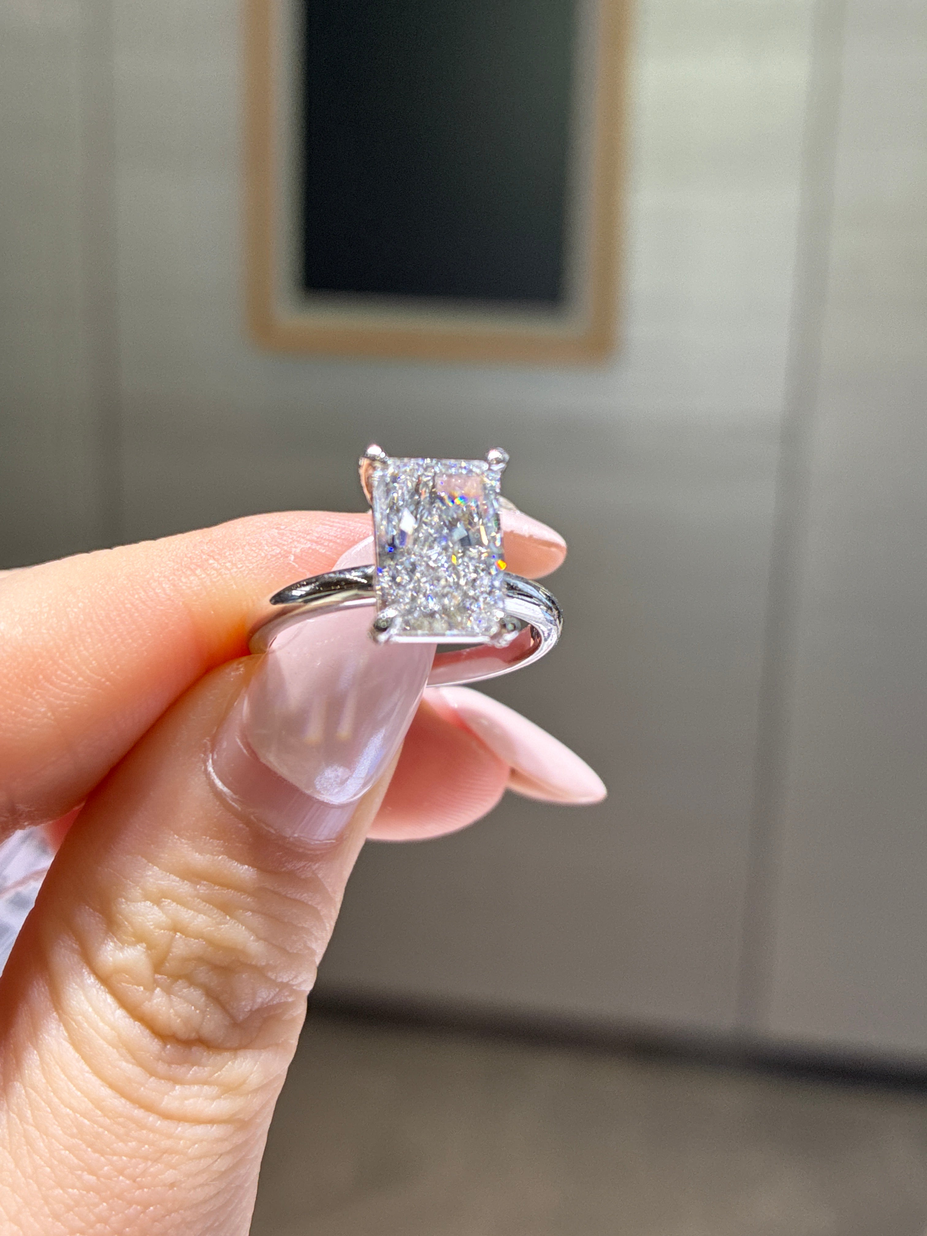 For Manda 18k gold Radiant cut 3.06ct solitaire ring