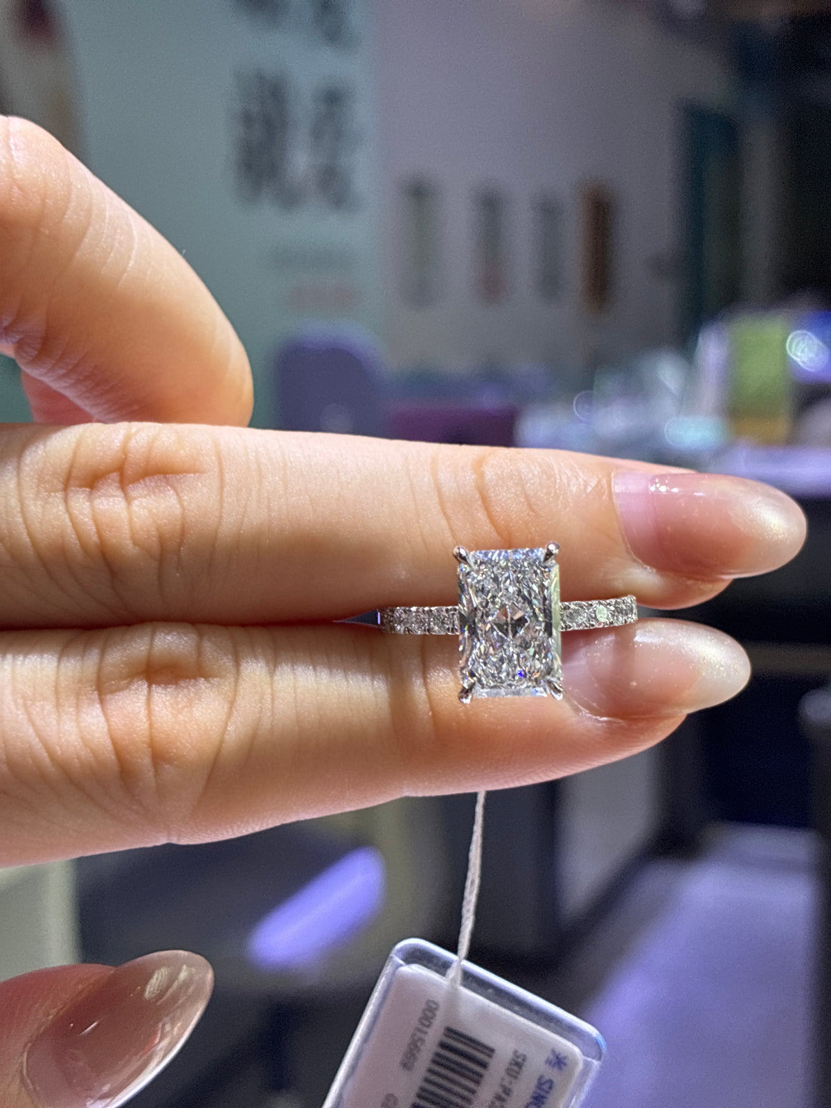 For Moniquehill0616,3.03ct radiant pave band, 14K, E/VS1