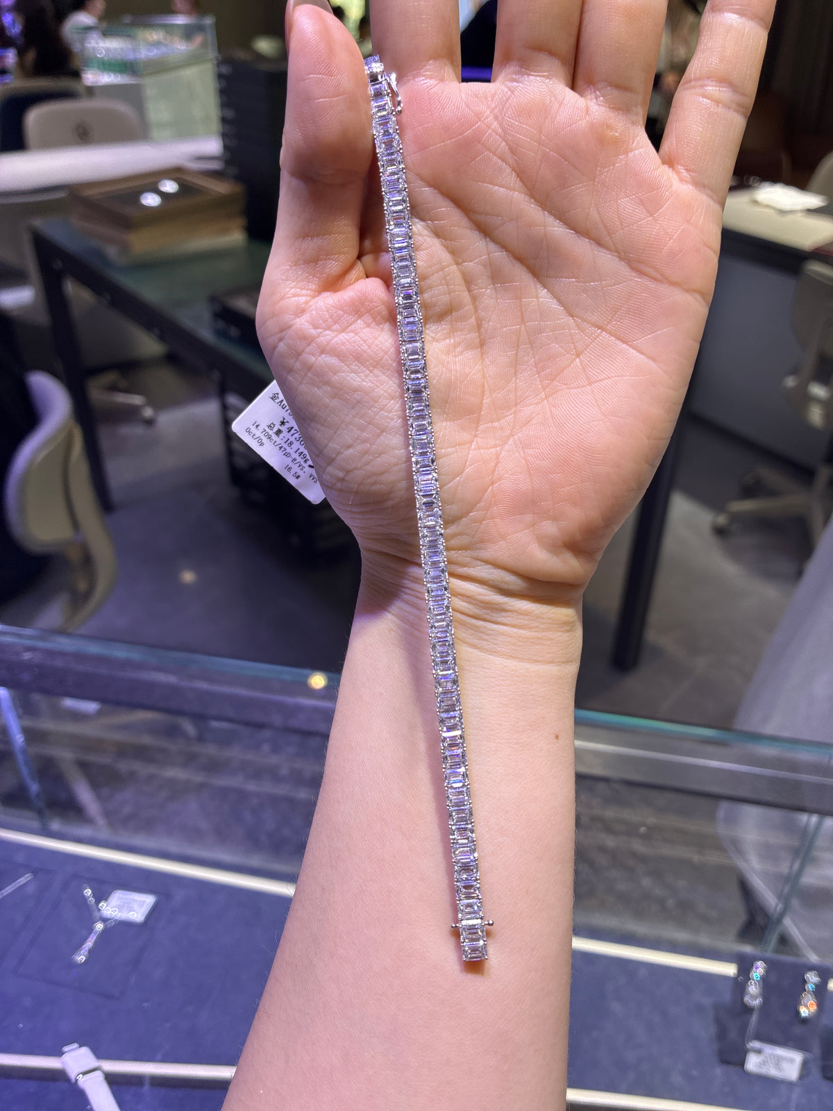 Half payment For zaydazayas, 18K gold emerald tennis bracelet,total 14.709ct/47p, DE/VS-VVS