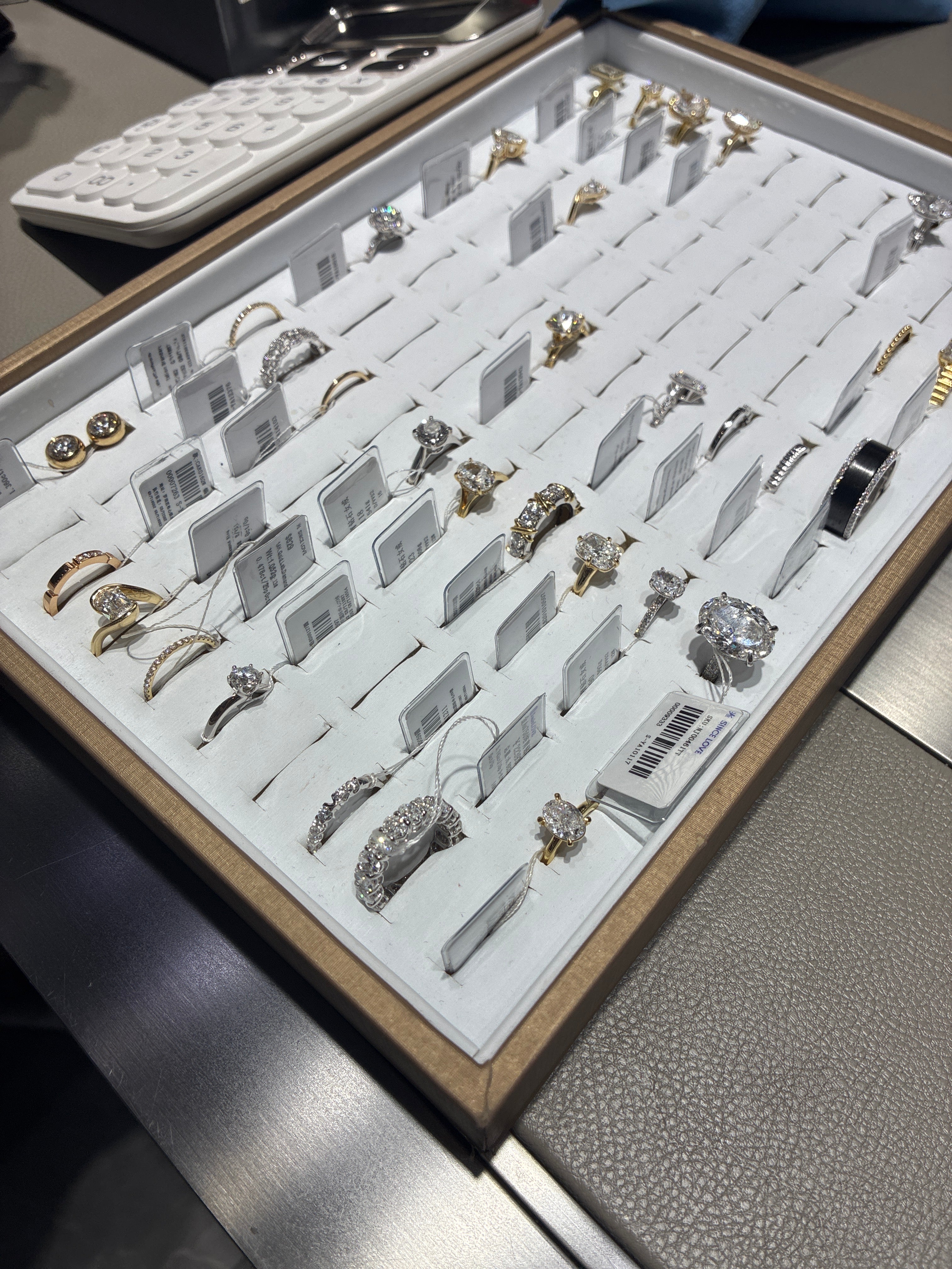 Remaining balance For mrskaraa 18k yellow gold customize band