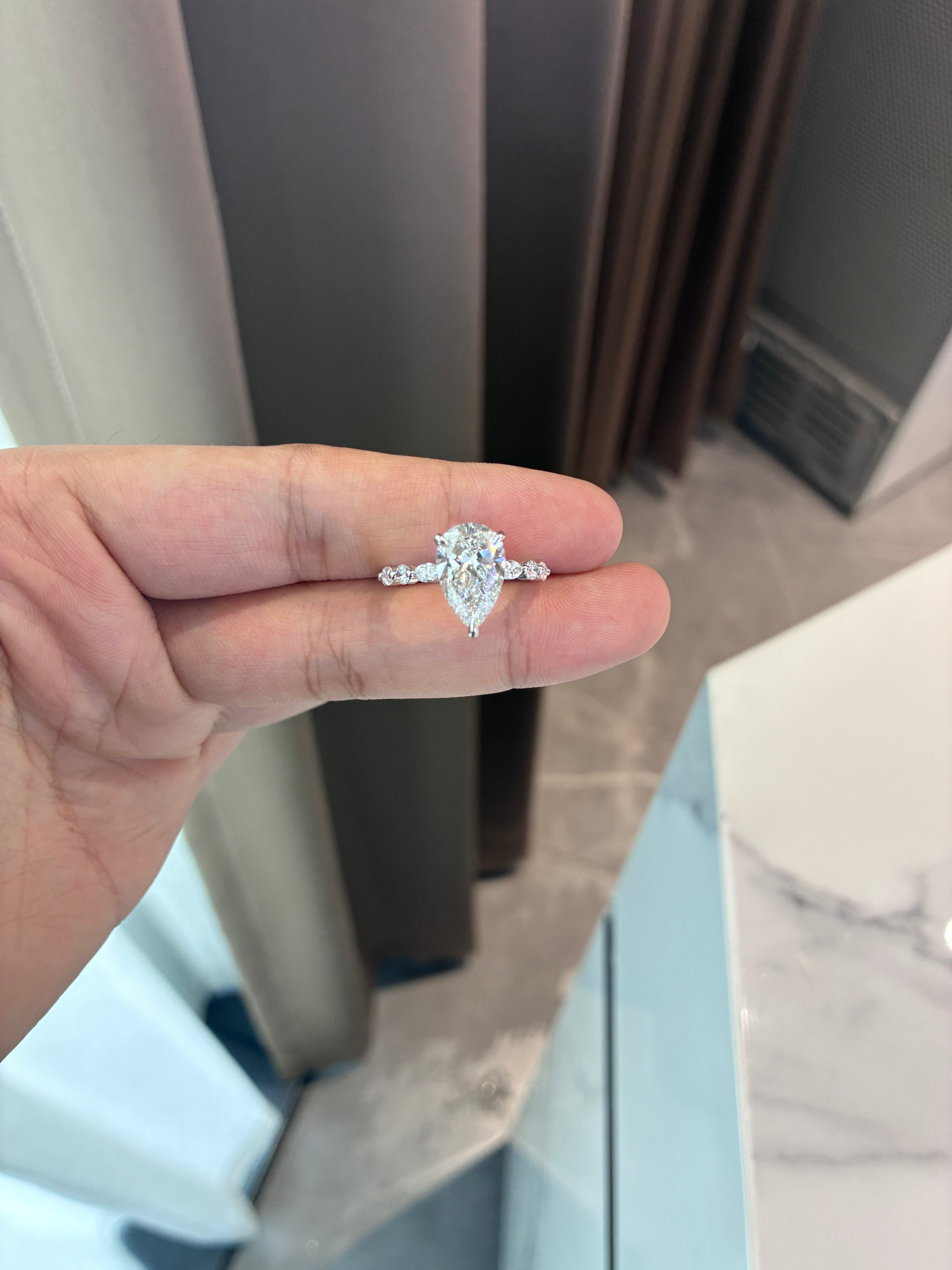 For Doctor Dee 14k white gold 3ct D VS1 main diamond ring