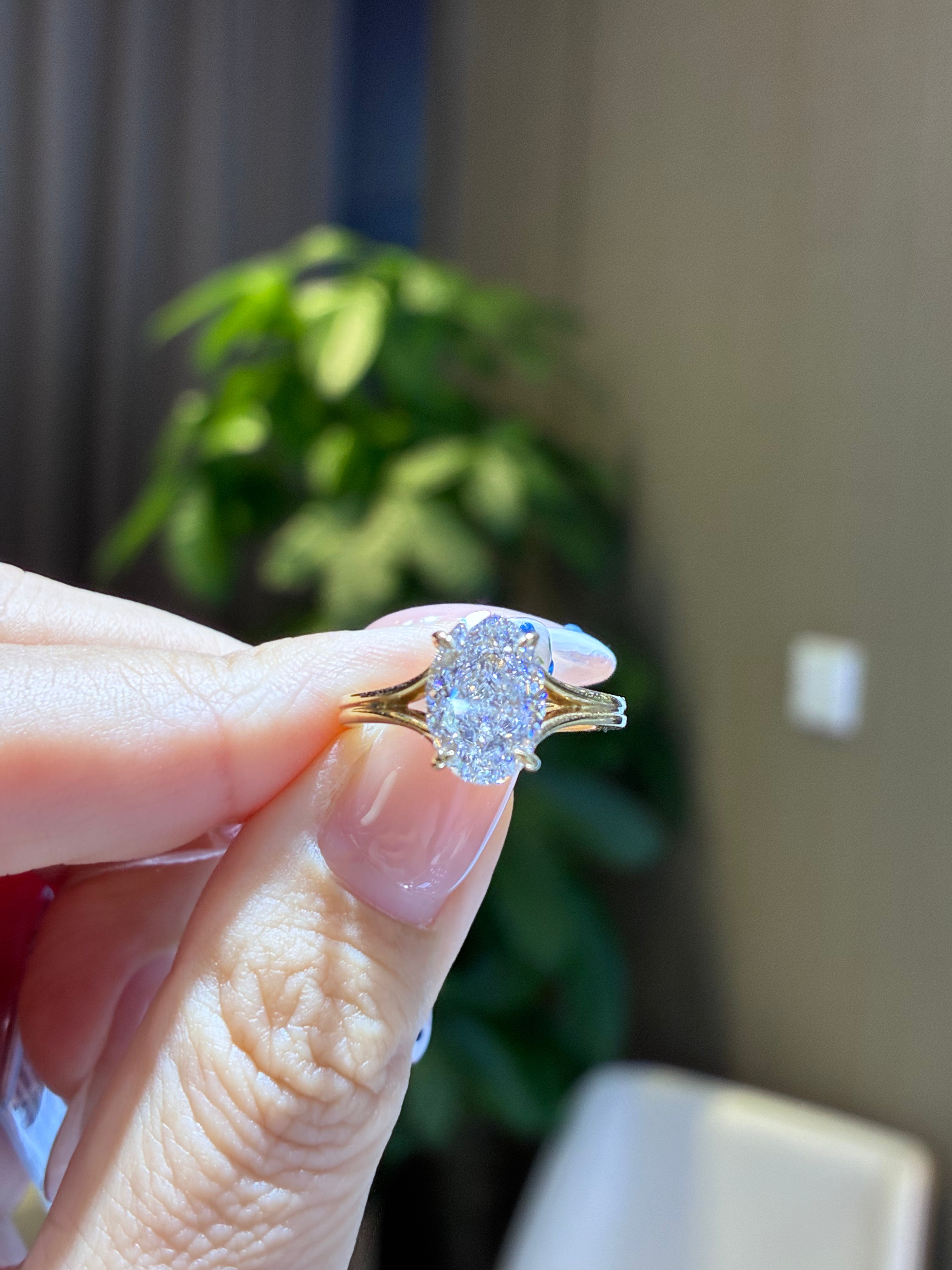 For Luisa, deposit for 3ct oval split shank lab diamond ring,