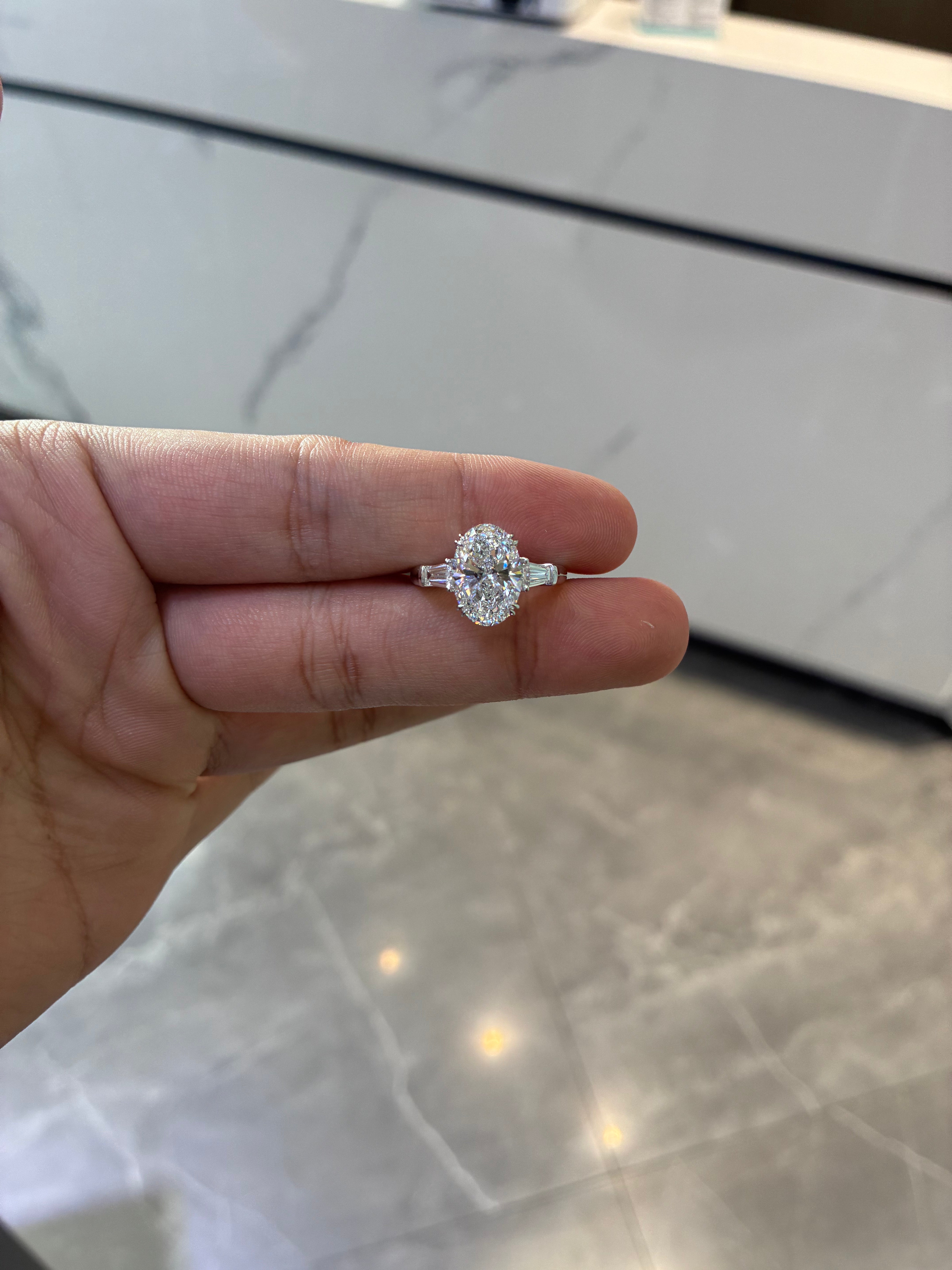 For deshawnt2 platinum ring with 3.21ct diamond And 0.458ct side stone