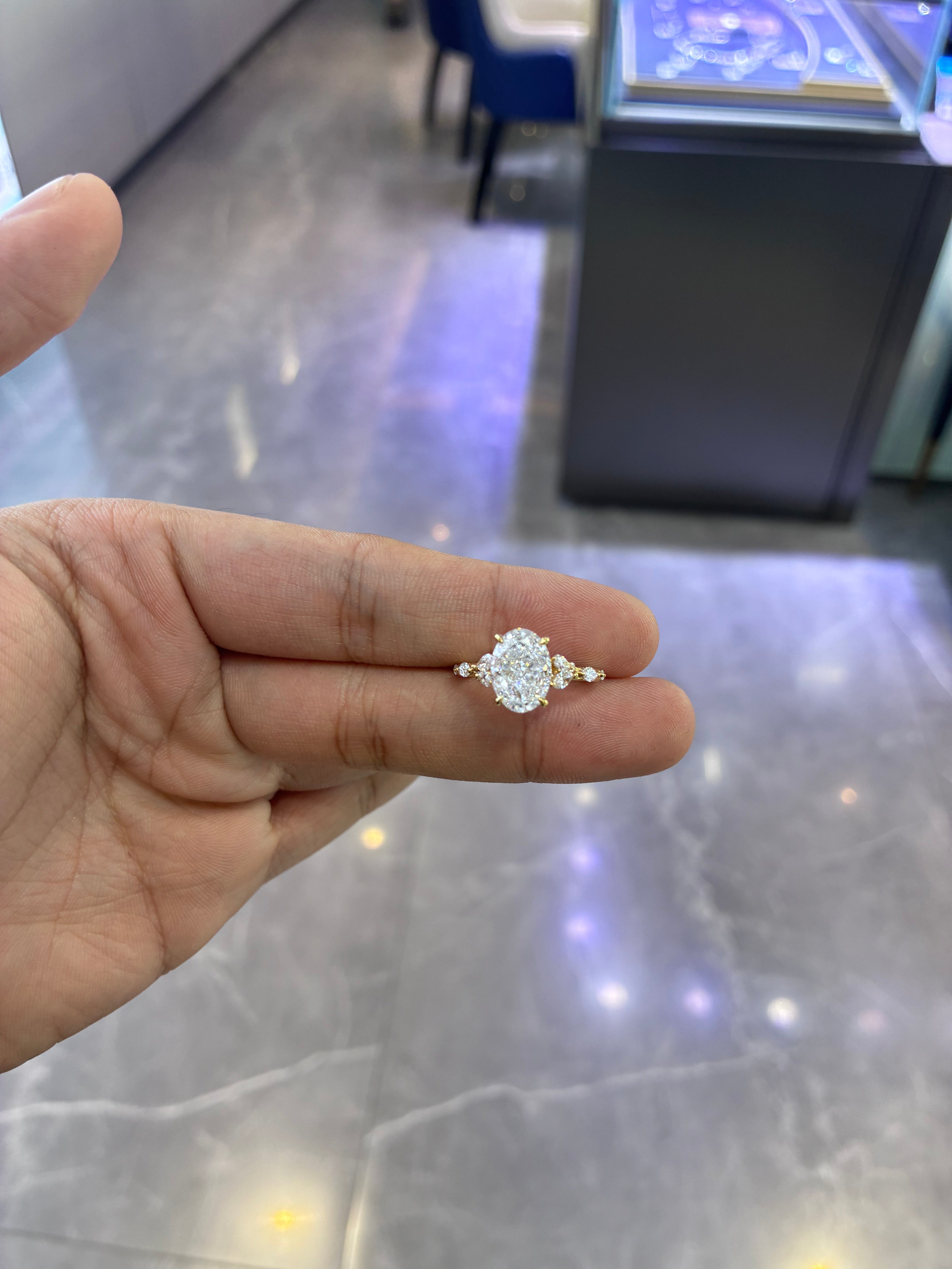 For jbanger7 14k yellow gold ring with D VVS2 3ct diamond come with igi and gil certificate 