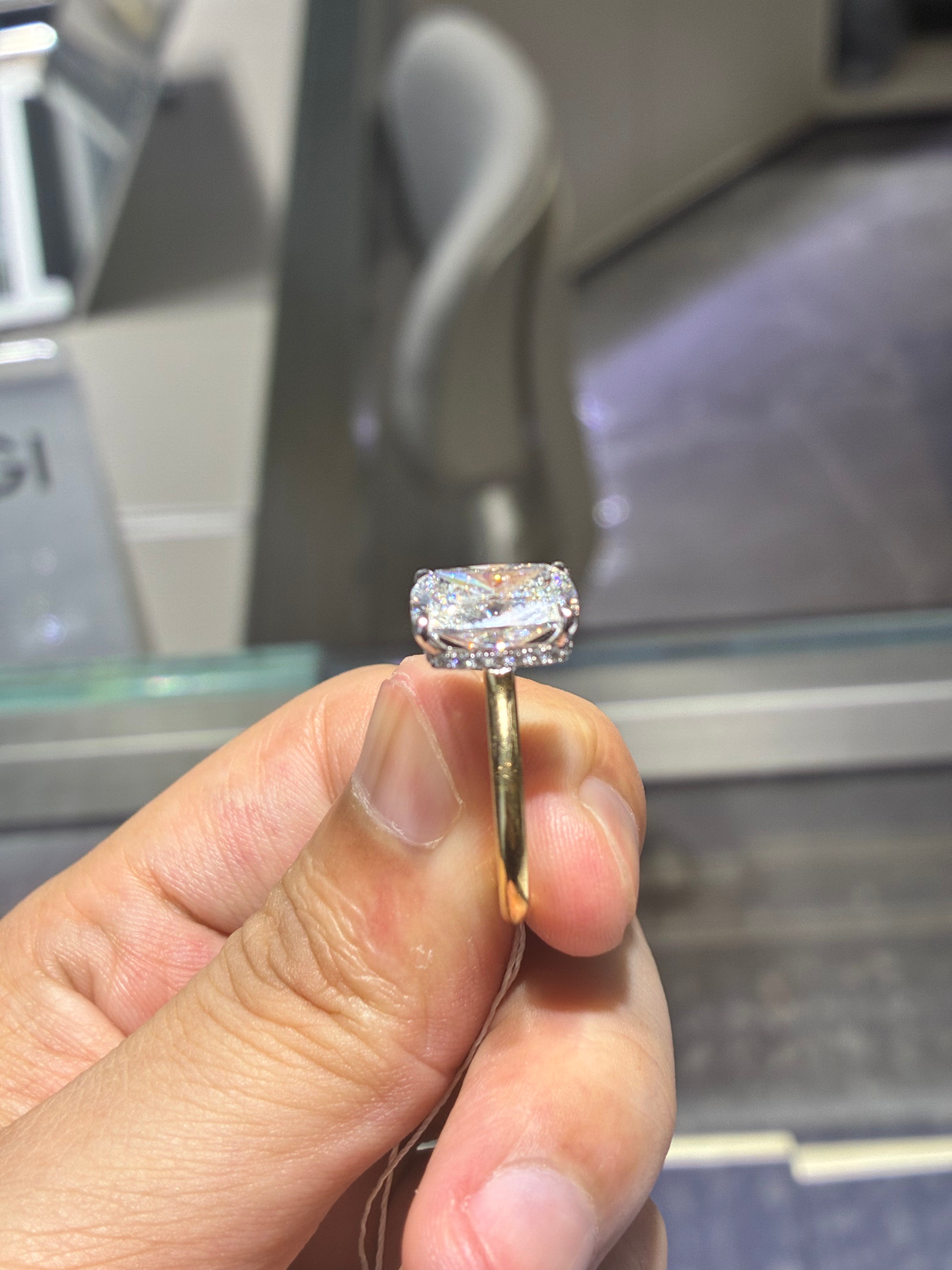 for Michelle Gasca (18k 5.1ct E/vs1)