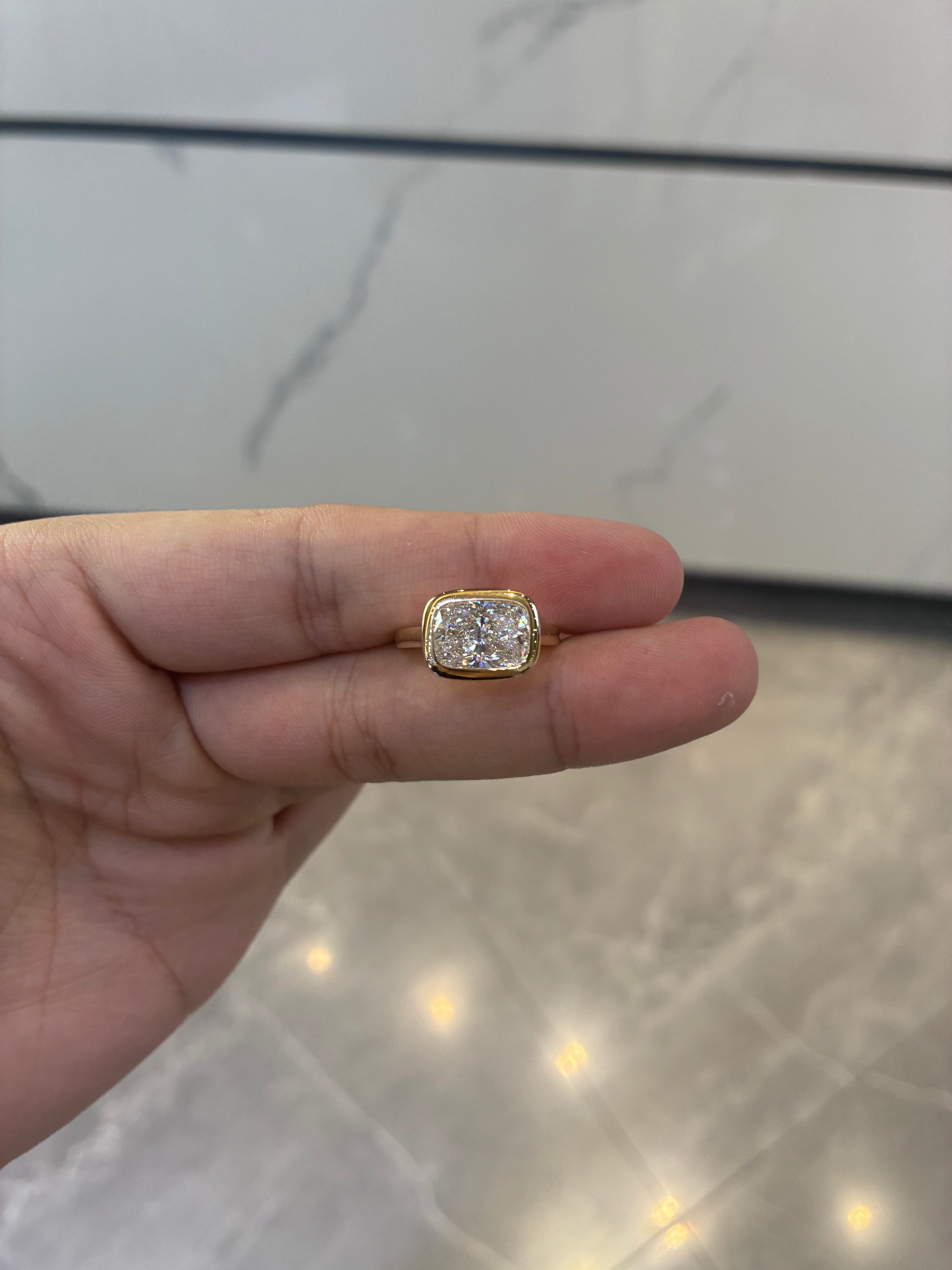 Half Deposit For Meowrielle 14k yellow gold ring with 3.010ct main diamond