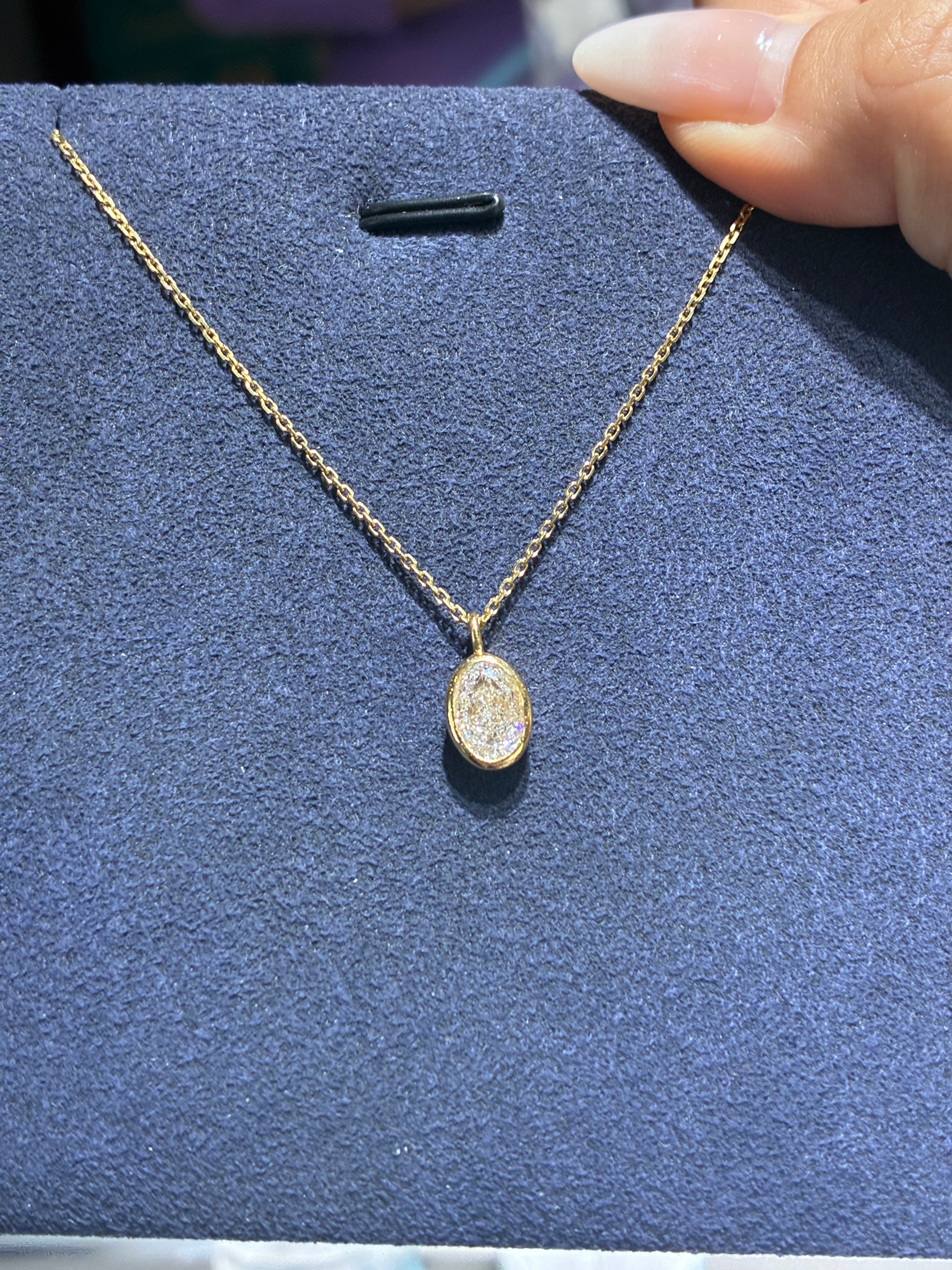 For Betty, 1.54ct Oval Bezel Necklace, D/VVS2, 18k gold