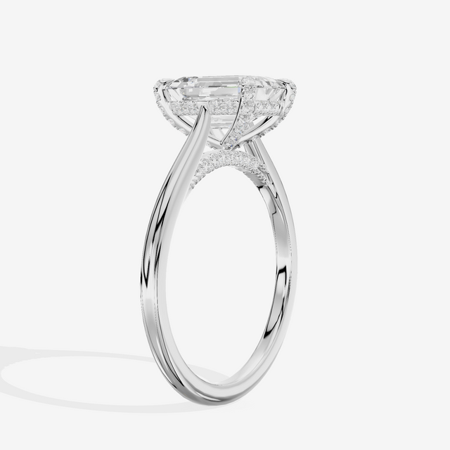 Grand Vowsae Emerald Engagement Ring with Side Stones (1/5 ct. tw.) in 14K White Gold