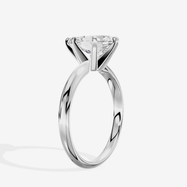 Classic Vowsae 2.5mm Pear Six-Prong Engagement Ring in Platinum