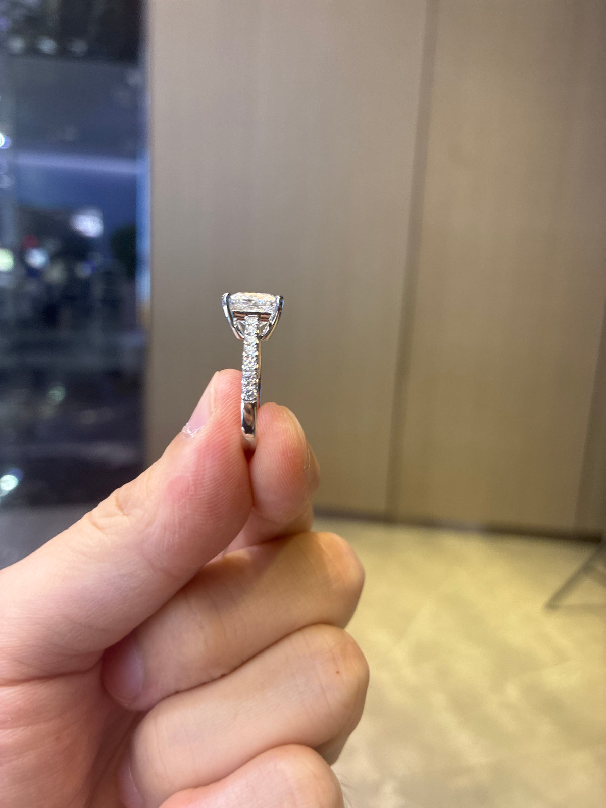 For luckyone1 3.15ct Princesses cut Size US7.5 E/VS1 18K solid white gold