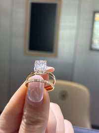 For CTMundy 14k gold set Ashoka ring EVVS2 total 3.191 band 0.418ct