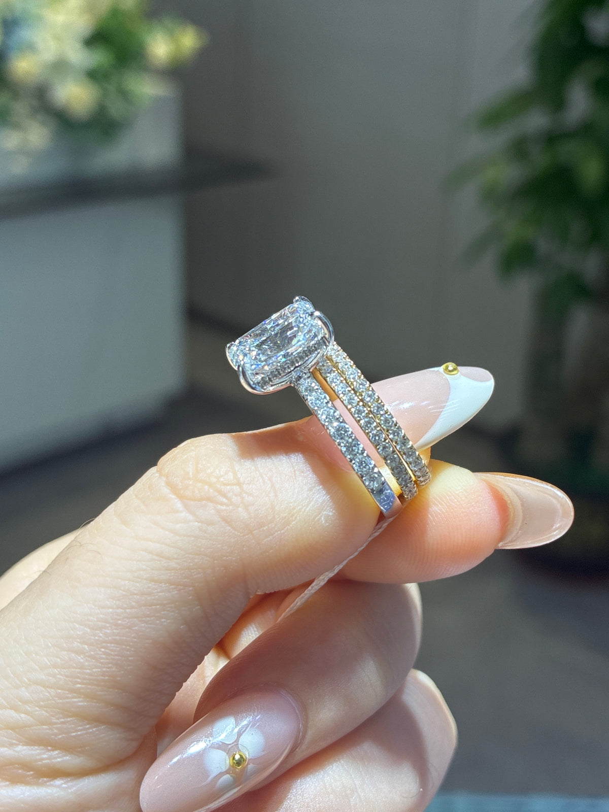 For mg a set 14k white E/vs1 main stone 3.02ct radiant cut + two bands