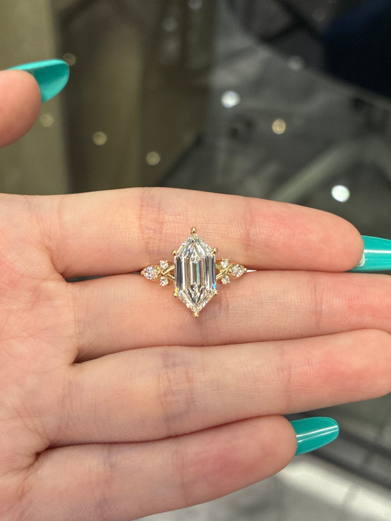 For jininguyen 14K solid gold 3.02ct Dutch Marquis shape E VS1 with 0.242ct side stones