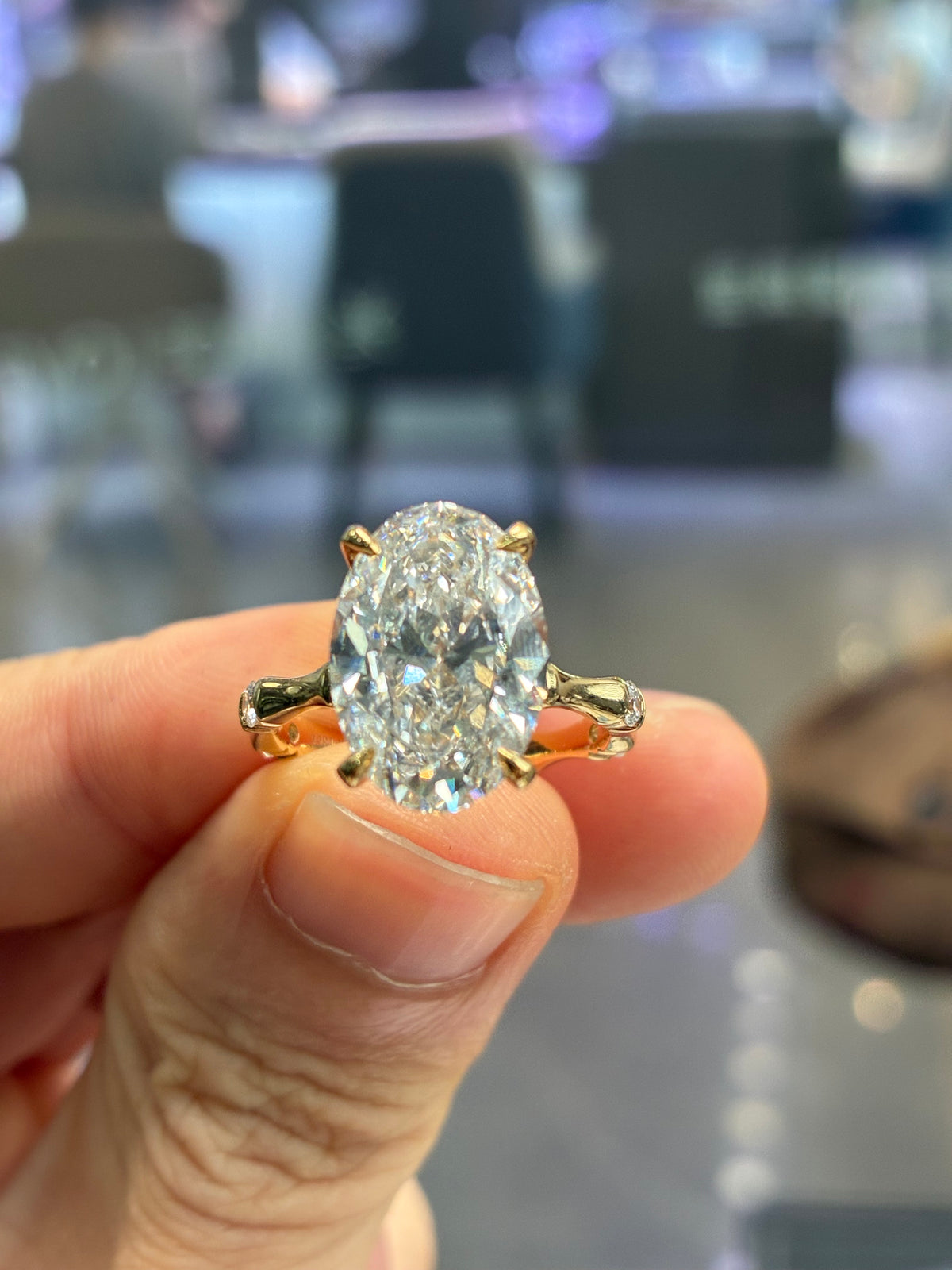 Customizatin For lildarling 2.69 carats E/VVS2 in 14k yellow gold with 0.439 carats sidestones