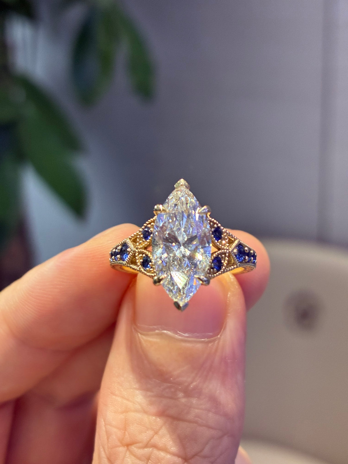 Customize For Perchta // 3.03 carats Marquis E/VVS2 with 0.365 carats sidestones in 14k yellow gold // 0.9 carats V band in 18mm gold