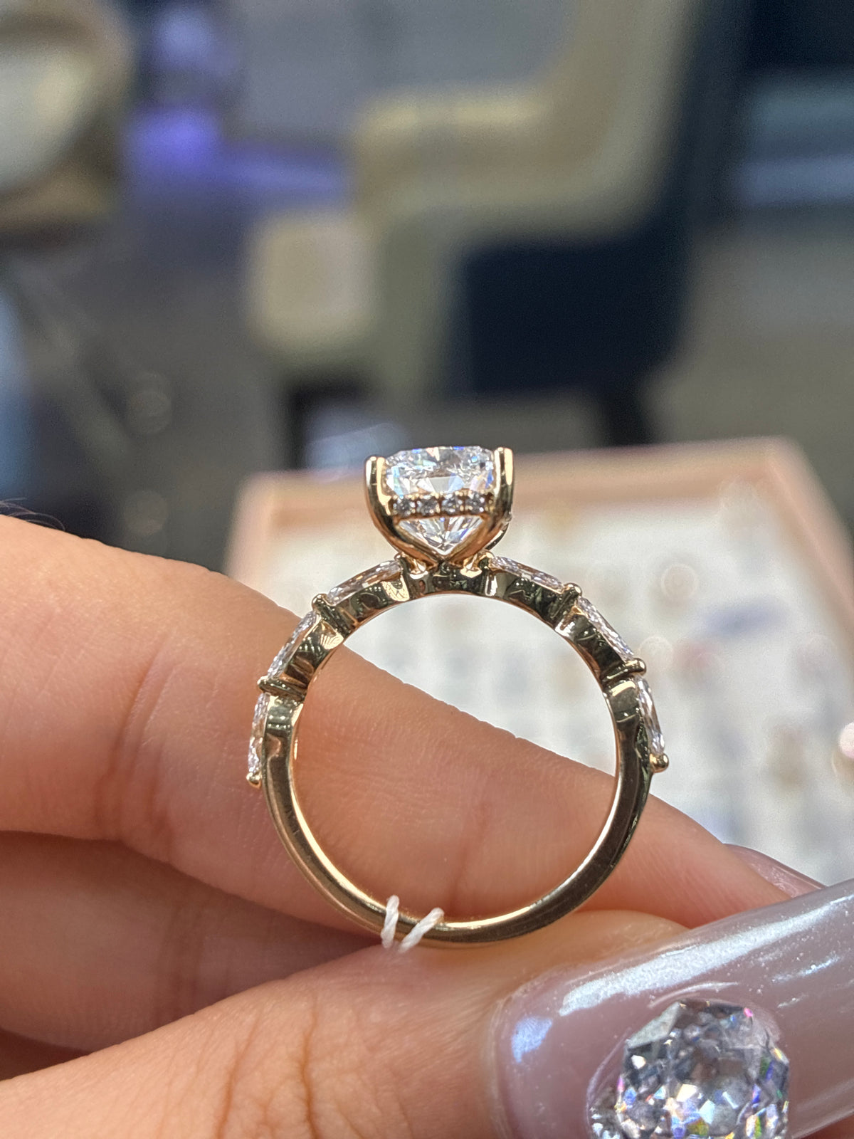 Deposit for Kimberly 14k yellow gold, 3ct center stone, 0.6ct side stone, D/VVS2, size6, need sizer first