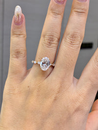 For Luz, 3ct Oval Solitaire with 0.625ct Marquis sidestones in 18k gold