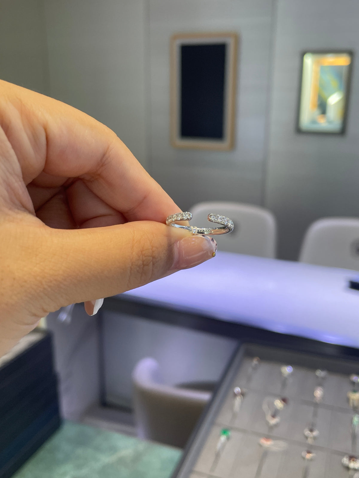 For shessofargone customized into platnium setting princess cut 2.5 ct D- E/VS、VVS, and open band platnium full princess cut diamond