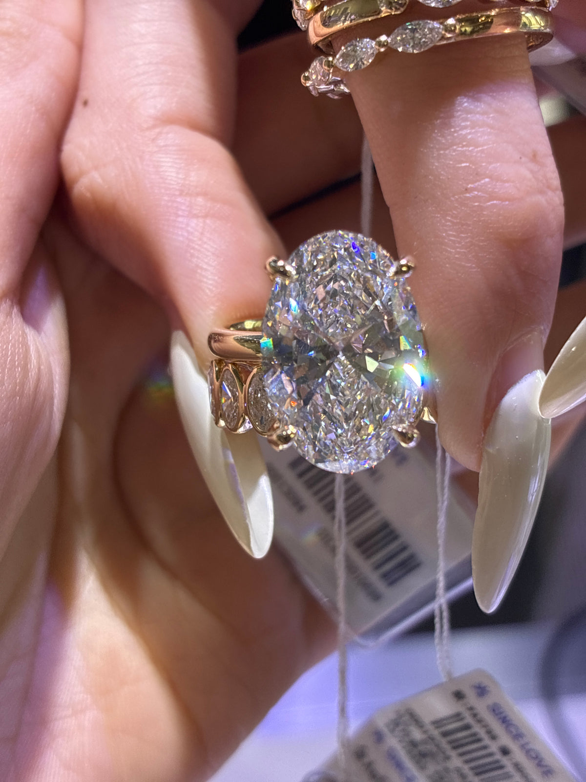 Deposit for Dival 18k yellow gold, 10ct oval cut diamond with E/VVS2/ 18k yellow gold, 1.349ct totally band, size 7.5
