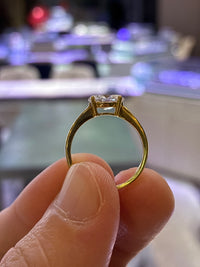 50% Retainer for Stacy Lee//
Oval Cut East-West Setting Pink Diamond Pink Diamond Ring//14K Solid yellow gold//1.27ct Oval Crushed Ice cut pink diamond center stone//FIP(Fancy Intense Pink)/VS1//US Size 5