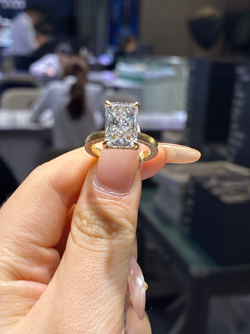 For cici 18k yellow gold radiant cut with hidden pave E/vs1 main stone 5.05ct side stone 1.05ct