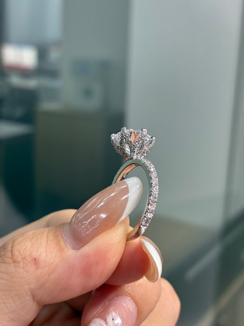 For Jana, 3.02ct Round mainstone with 0.95ct sidestones, D/VVS2, in 14k white gold