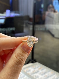 For Fl, 3ct Oval Engagement Ring, E/VVS2, in 14k yellow gold