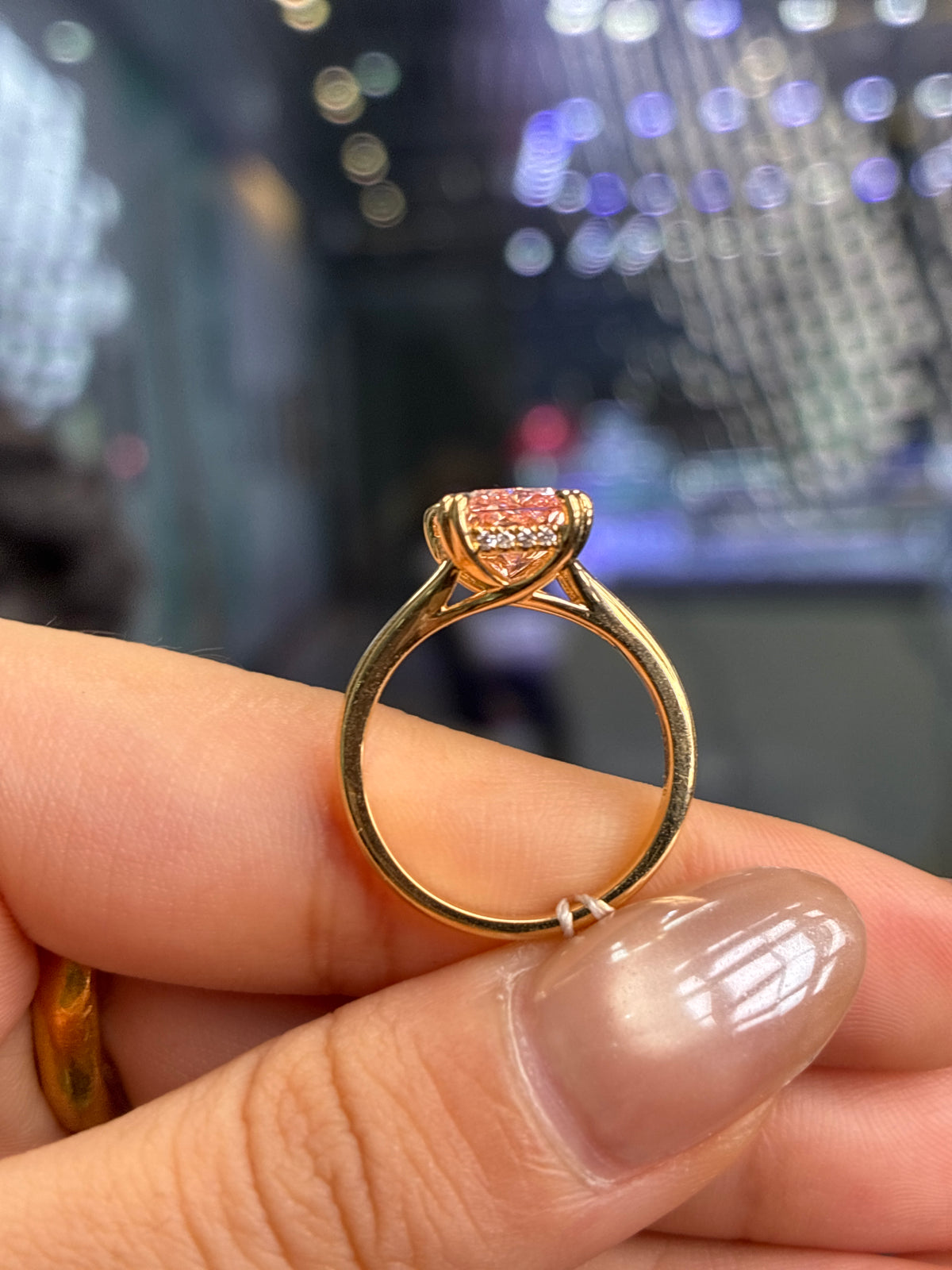 Deposit for Monica 14k yellow gold, change the diamond into 3ct Spinel