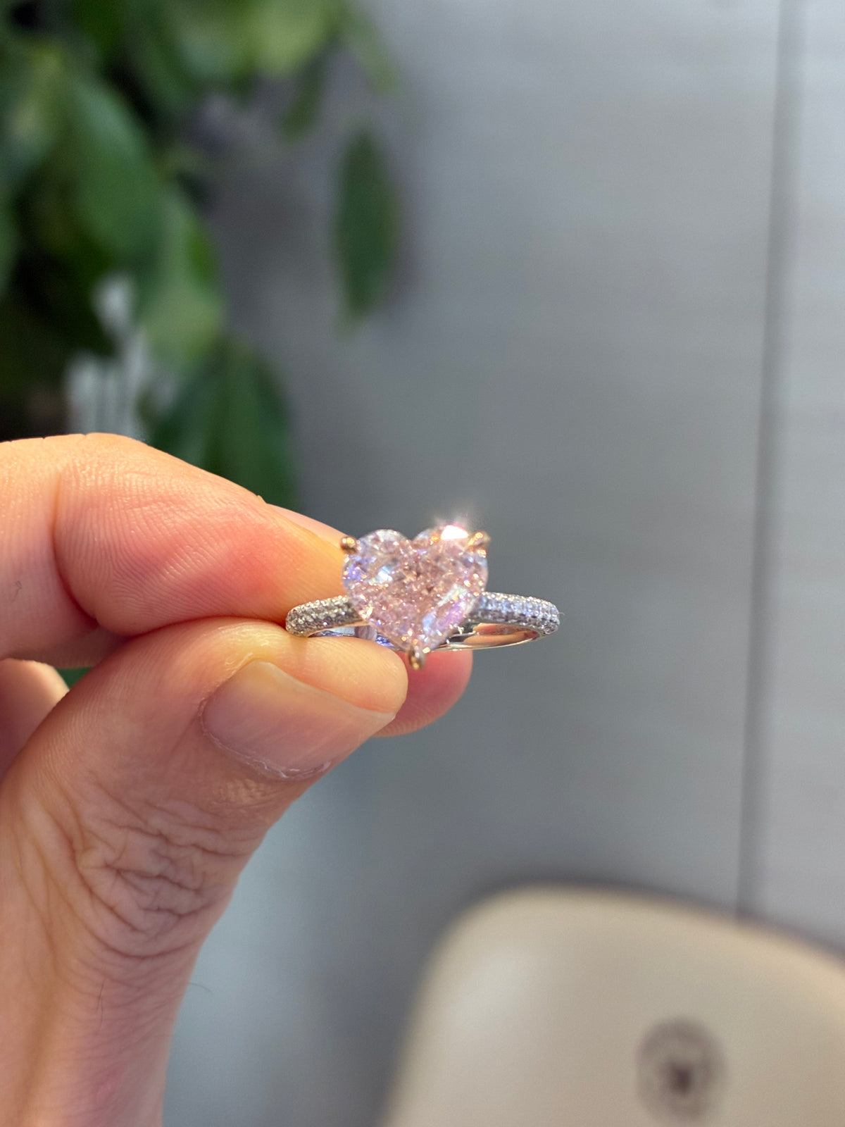 For customize Crystalgriego0 Pink heart 2 carats VS1 14k white gold with 0.397 carats sidestones Ty