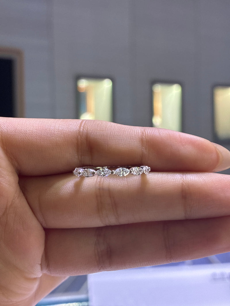Deposit for shorticalledjordi 14k rose gold, 0.6ct total, half eternity