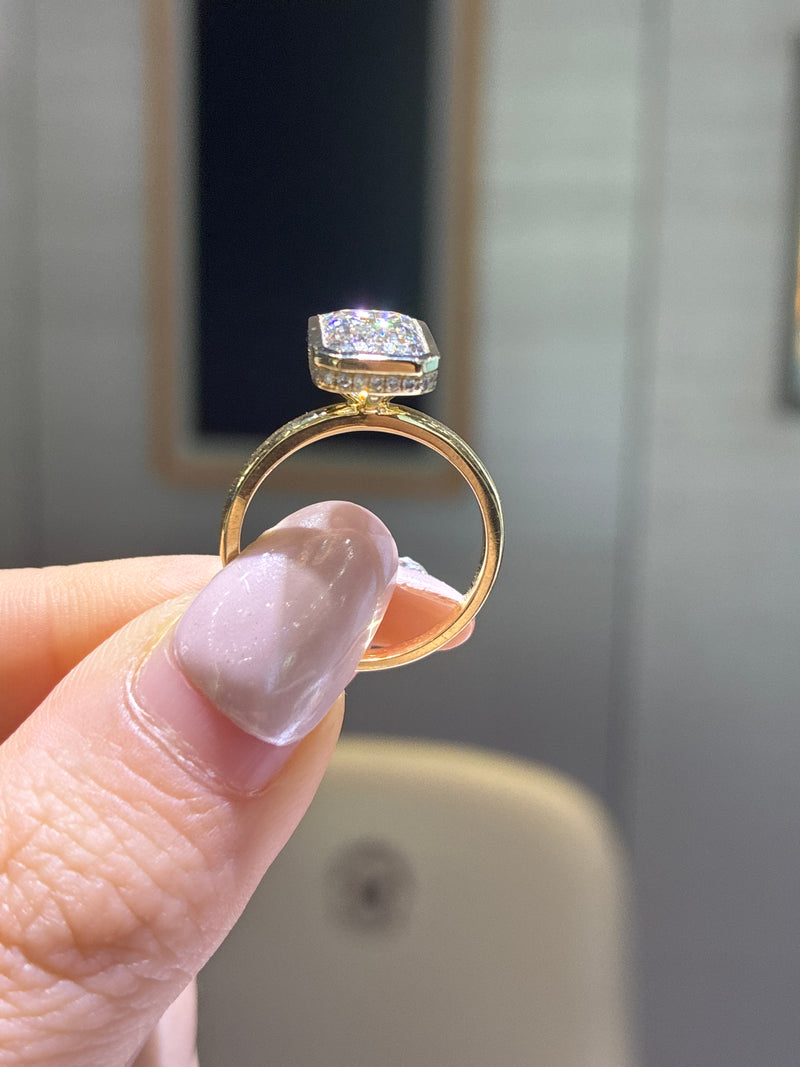For sam 14k gold bezel  emerald cut ring total 3.178