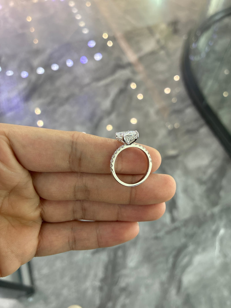 Deposit for Momo 14k white gold ring with E vvs2 3ct radiant diamond