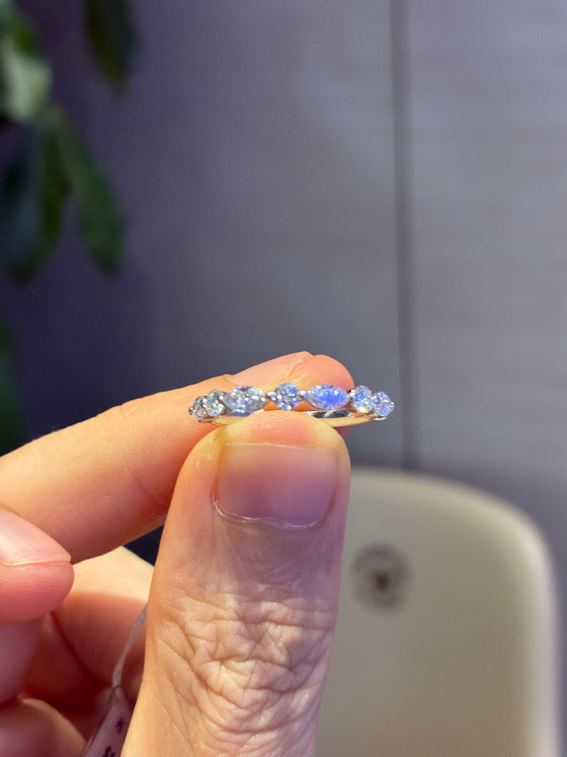 For Liliana oval and round half eternity band D-E/VVS-VS in 14k white gold