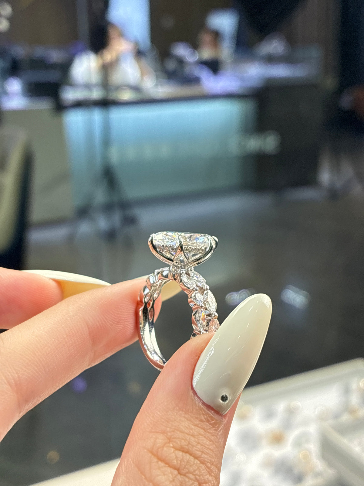 Deposit for DirtDiamondz,          •14k solid yellow gold 4carat marquise E/VVS2, with 0.914ct marquise bubble band and hidden halo(prong in white gold)                   •14k solid yellow gold marquise&round mixed bubble wedding band 0.54ct (IGI&GIL)