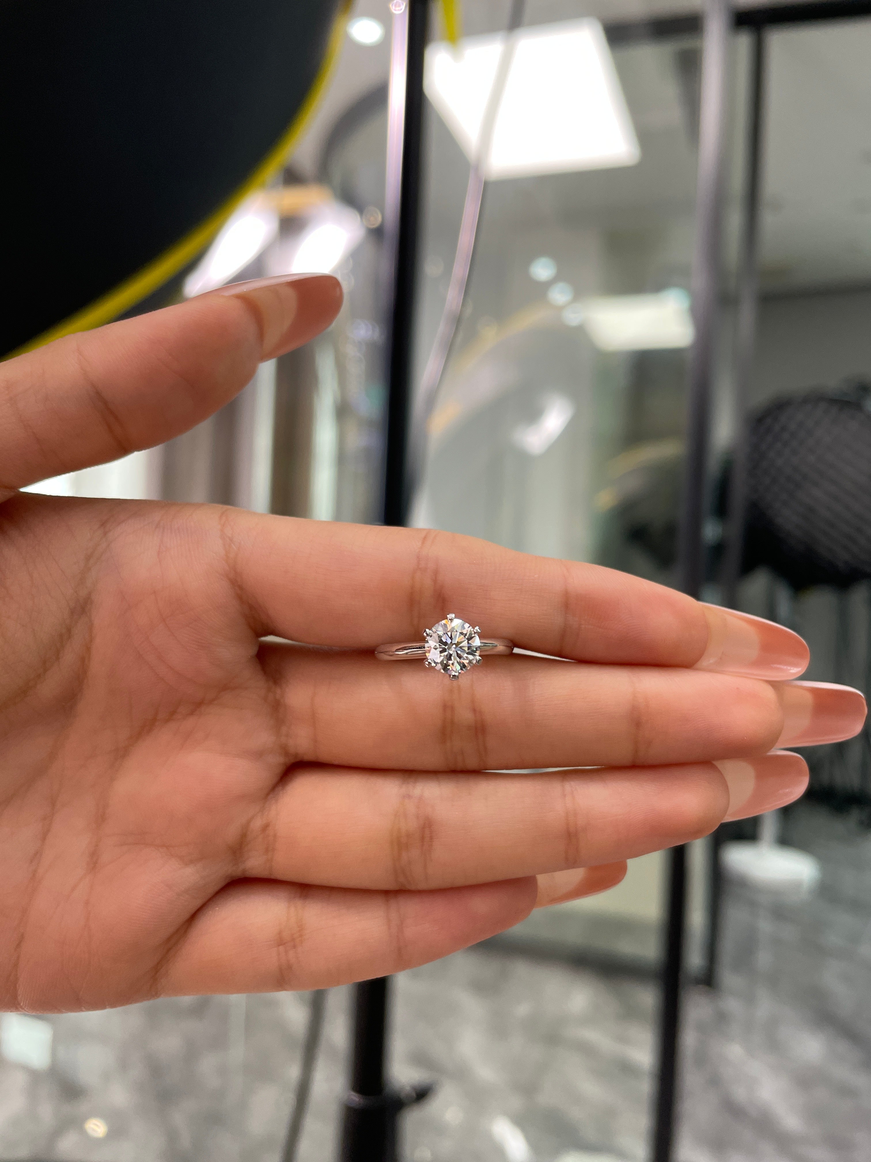 For Gloria platinum, 1.06ct main stone, D/VVS2