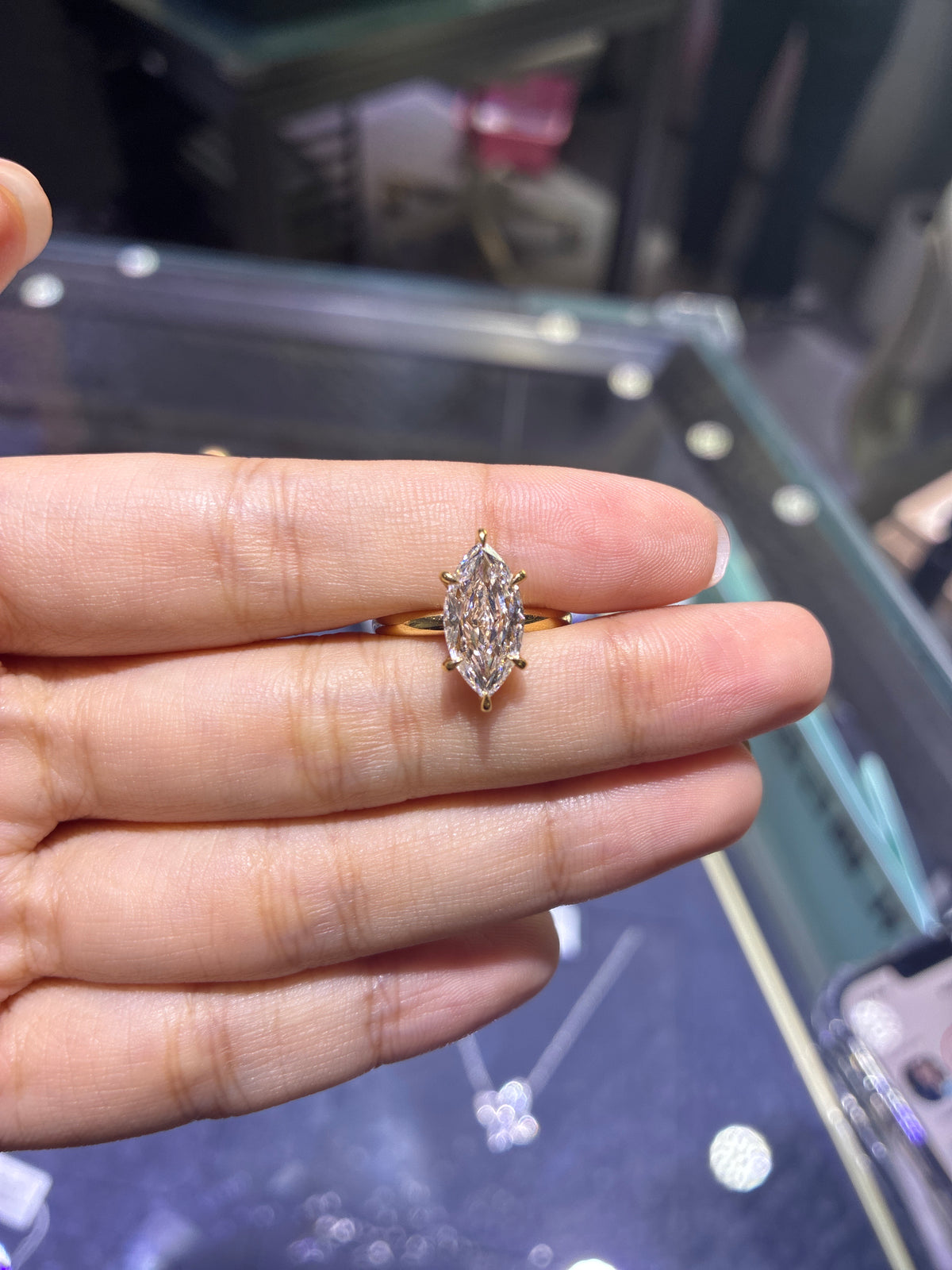 Deposit for spaghetti, tulips prongs, 14k yellow gold, exact carats and ratio will decide later