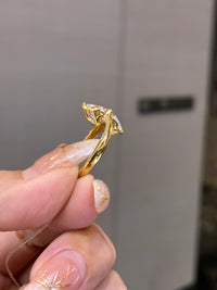 2.6ct Marquis with 0.286ct sidestones lab Diamond Ring,D/VVS2, 18k gold
