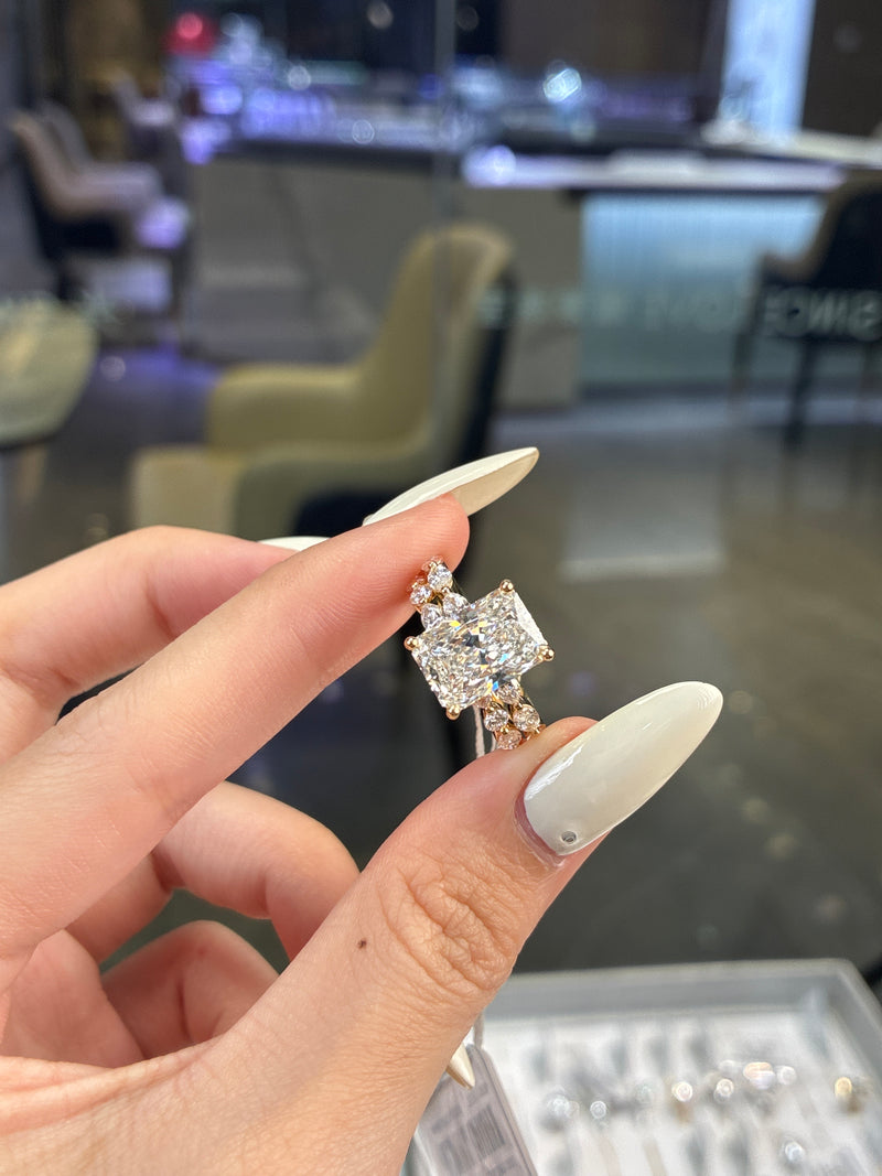 Deposit for Famita T 14K solid white gold 3ct radiant E/VVS2 with 0.50ct marquise&hidden halo➕14K solid white gold mixed cut wedding band(custom piece)