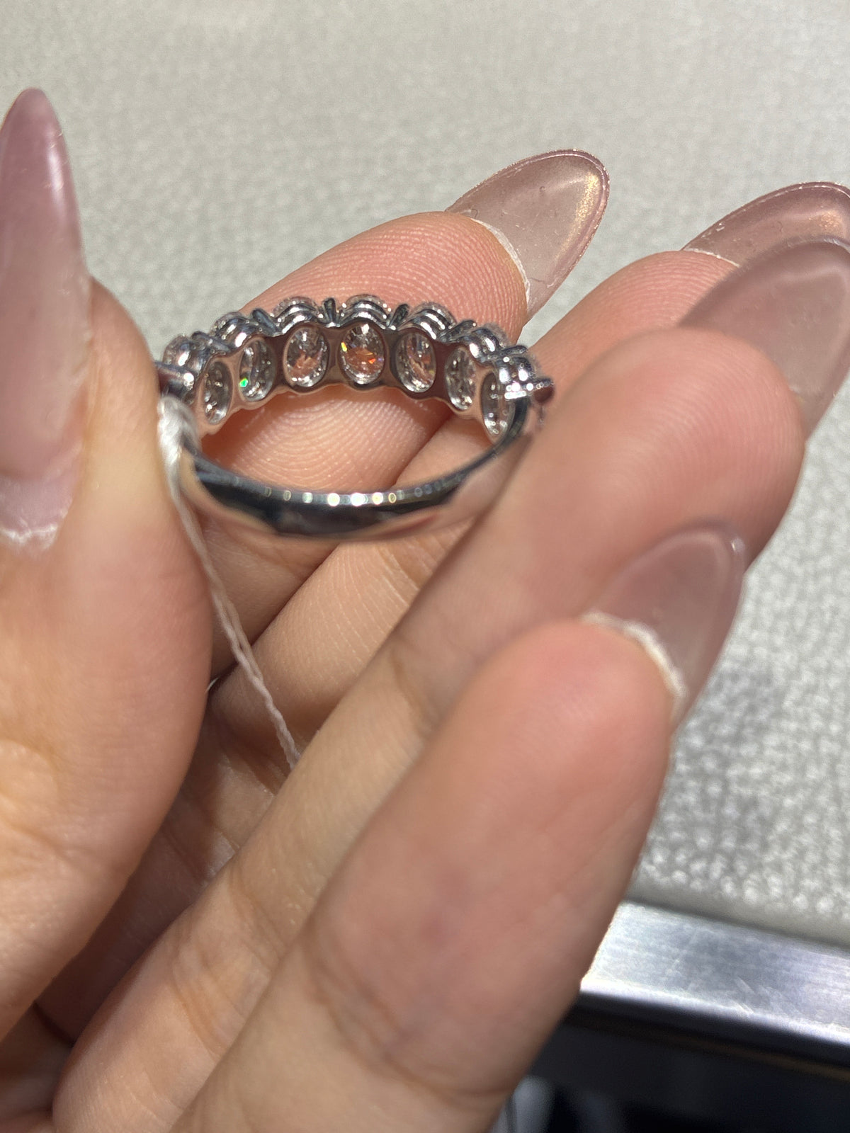 For ziarosejewely (18k white gold,2.284ct)
