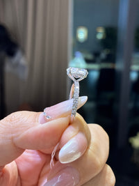 For user72055, 2.03+0.433ct Oval pave lab Diamond Ring, D/VVS2, platinum 950
