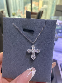 For Hana 18k white gold DE/vvs 2.07ct cross necklace remaining balance