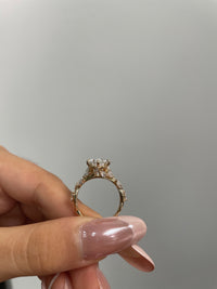 For Mar 14k yellow gold ring with 3.060ct E VS1 diamond And 1.009ct side stones