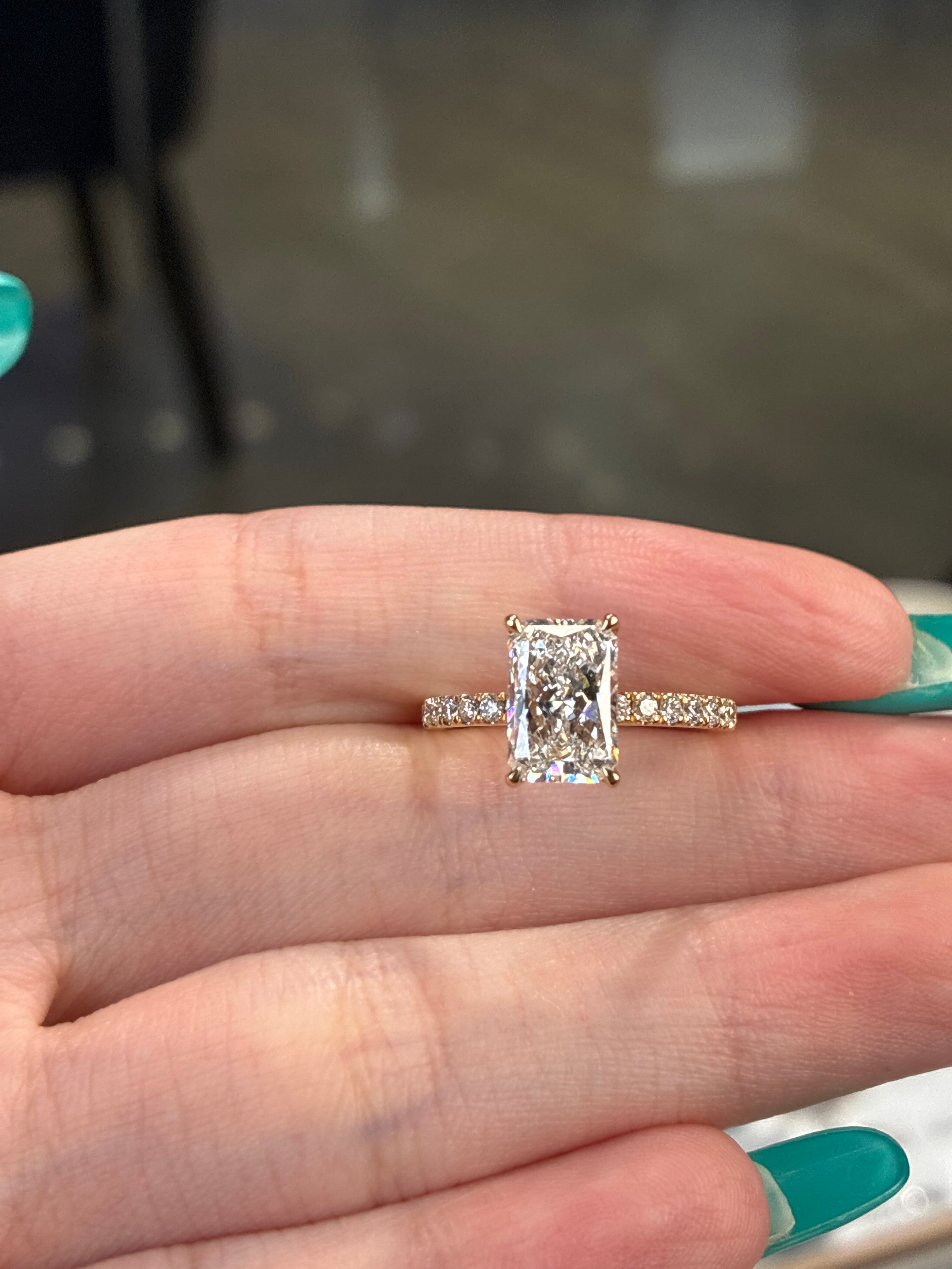 For Eduardo Hernandez 14K solid yellow gold 2.01ct E/VS1 with 0.325ct sidestones(ready to ship)