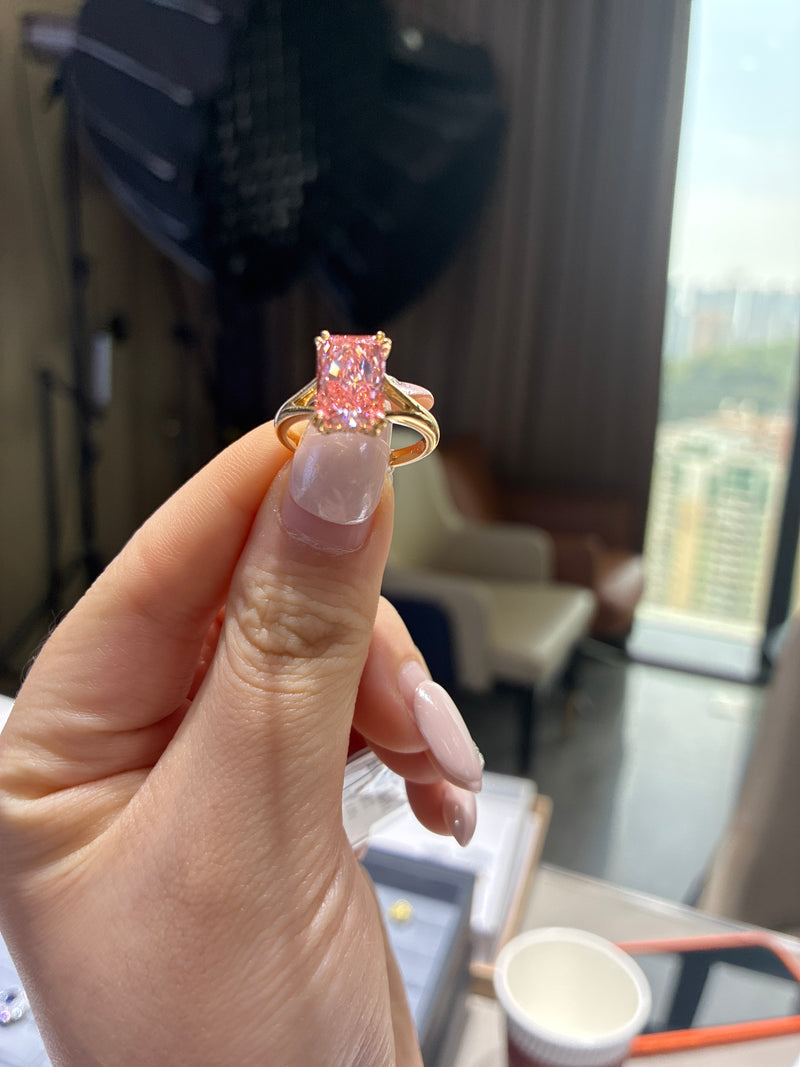 For Wister 18k gold fancy pink vs1 radiant cut ring total 3.111 carat