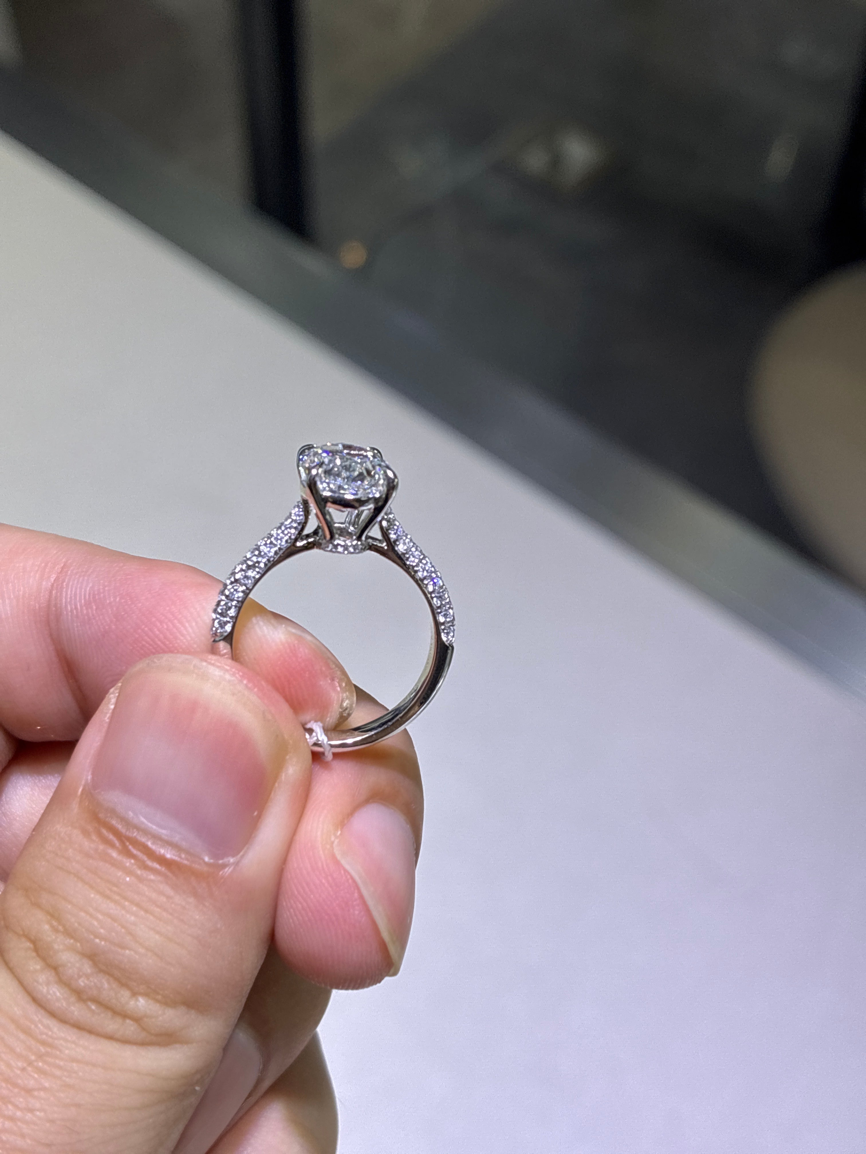 Deposit For Kim Bush main stone emerald  cut 3ct E  VVS 14k yellow gold 3d pave band side stone 0.480ct customize